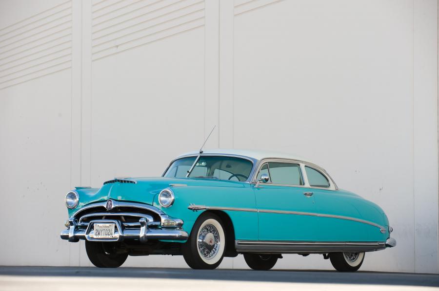  Hudson Hornet Twin H-Power Club Coupe 1953 года  (фото 1 из 8)
